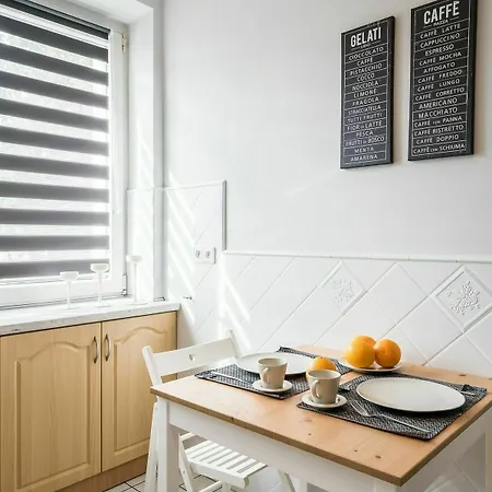 Apartment Rentplanet - Teatralna *